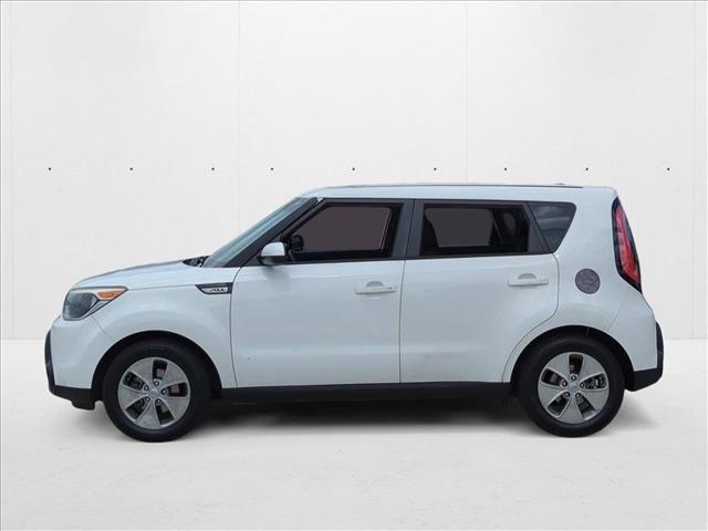 Photo of 2015 Clear White Kia Soul
