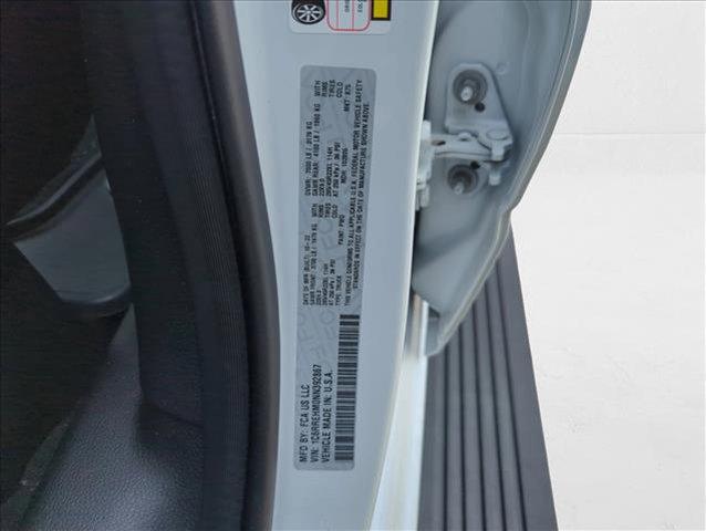 Photo of 2022 Ivory White Tri-Coat Pearlcoat RAM 1500