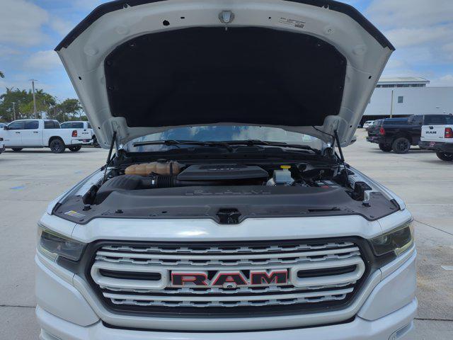 Photo of 2022 Ivory White Tri-Coat Pearlcoat RAM 1500