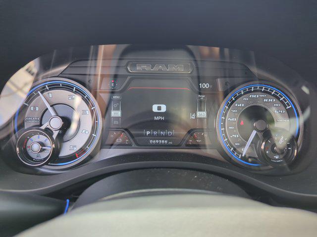 Photo of 2022 Ivory White Tri-Coat Pearlcoat RAM 1500