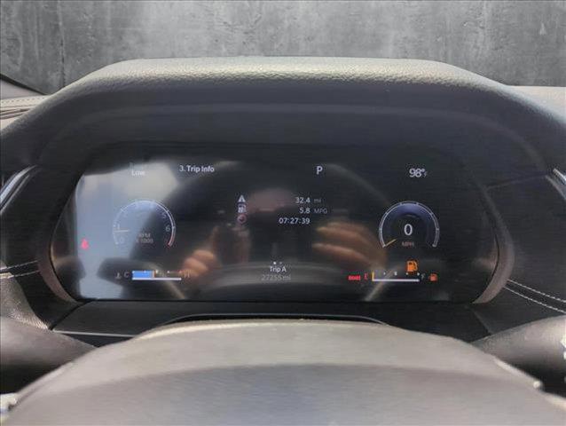 Photo of 2023 Diamond Black Crystal Pearlcoat Jeep Grand Cherokee L