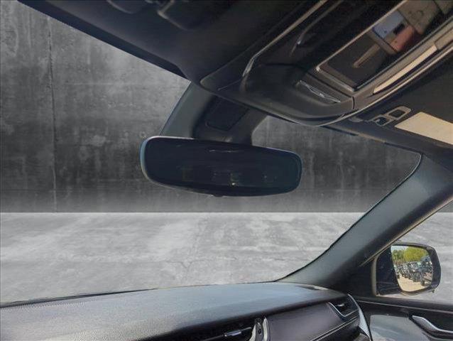 Photo of 2023 Diamond Black Crystal Pearlcoat Jeep Grand Cherokee L