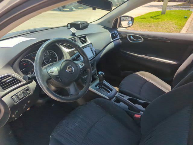 Photo of 2019 Gun Metallic Nissan Sentra