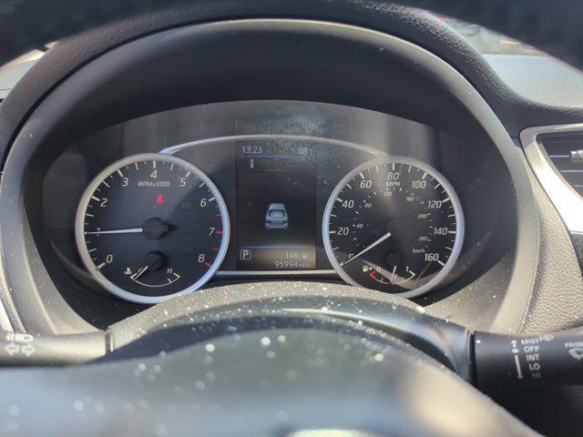 Photo of 2019 Gun Metallic Nissan Sentra