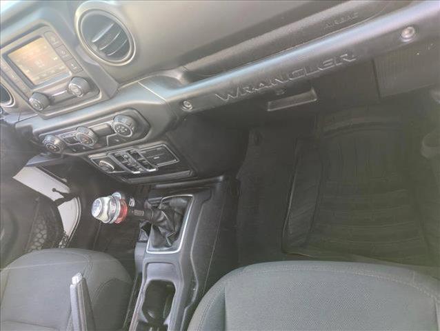Photo of 2018 Bright White Clearcoat Jeep Wrangler Unlimited