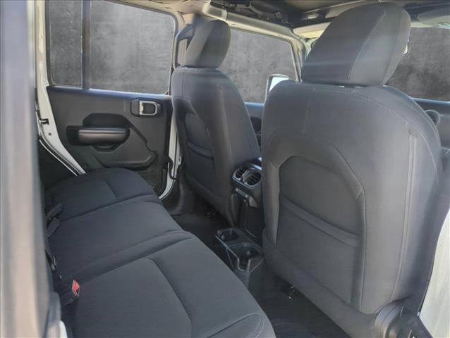 Photo of 2018 Bright White Clearcoat Jeep Wrangler Unlimited