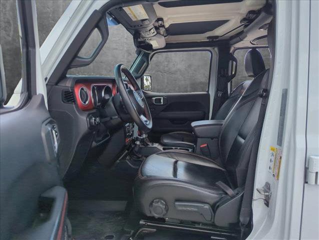Photo of 2018 Bright White Clearcoat Jeep Wrangler Unlimited