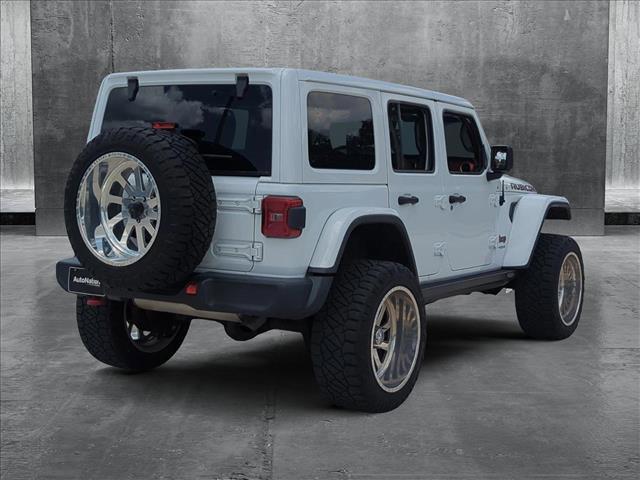 Photo of 2018 Bright White Clearcoat Jeep Wrangler Unlimited