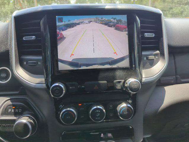 Photo of 2022 Diamond Black Crystal Pearlcoat RAM 1500