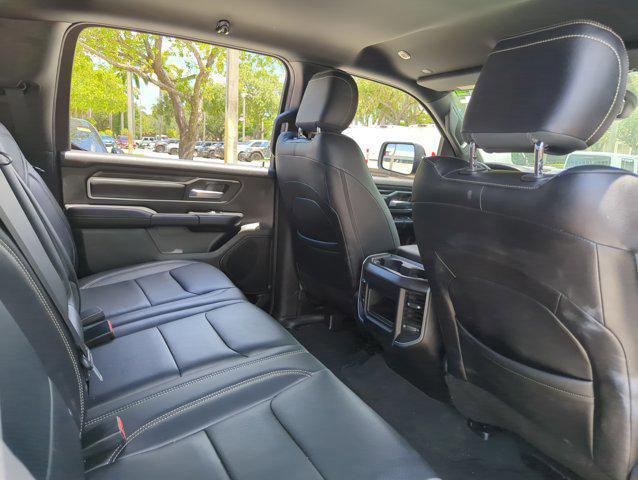 Photo of 2022 Diamond Black Crystal Pearlcoat RAM 1500