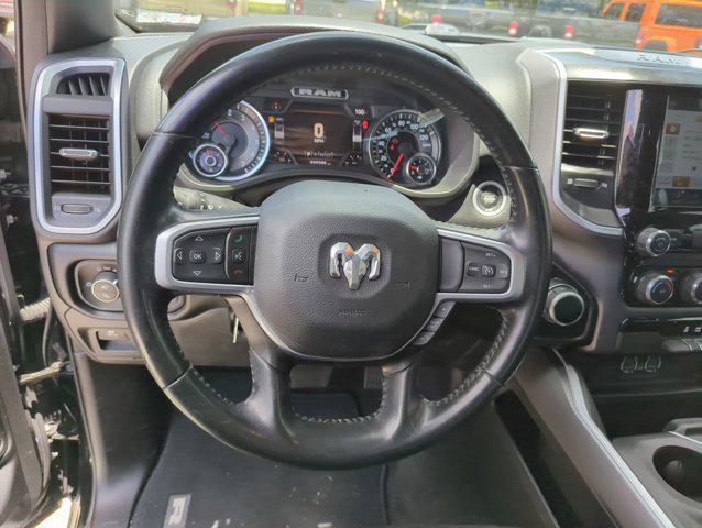 Photo of 2022 Diamond Black Crystal Pearlcoat RAM 1500