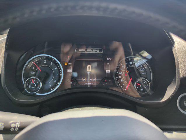Photo of 2022 Diamond Black Crystal Pearlcoat RAM 1500