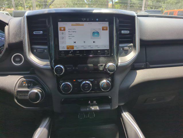 Photo of 2022 Diamond Black Crystal Pearlcoat RAM 1500