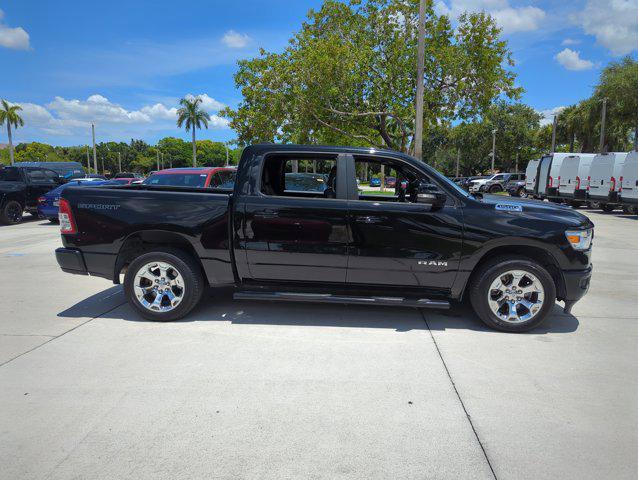 Photo of 2022 Diamond Black Crystal Pearlcoat RAM 1500