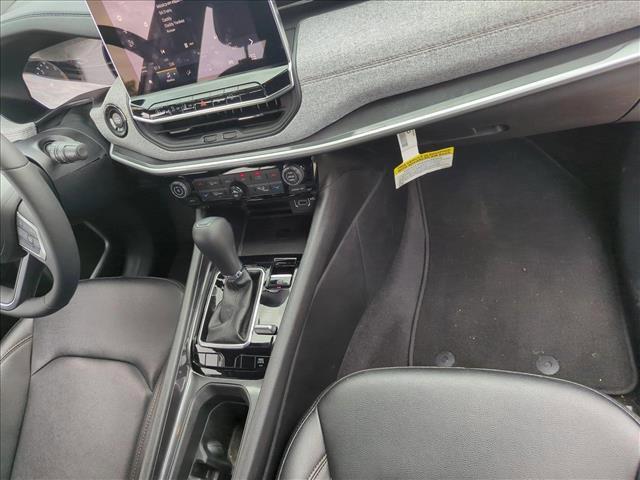 Photo of 2024 Silver Zynith Metallic Clearcoat Jeep Compass
