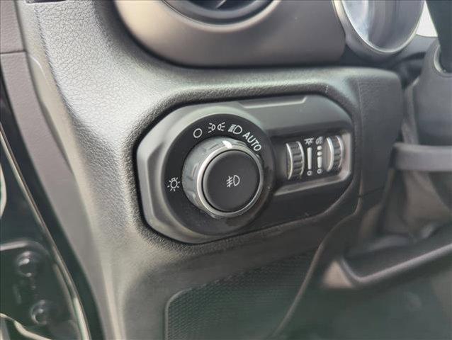 Photo of 2019 Black Clearcoat Jeep Wrangler Unlimited