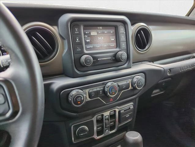 Photo of 2019 Black Clearcoat Jeep Wrangler Unlimited