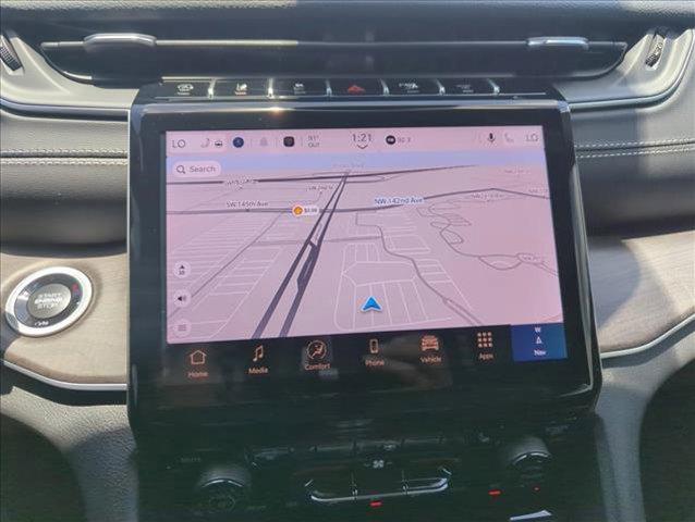 Photo of 2025 Silver Zynith Jeep Grand Cherokee