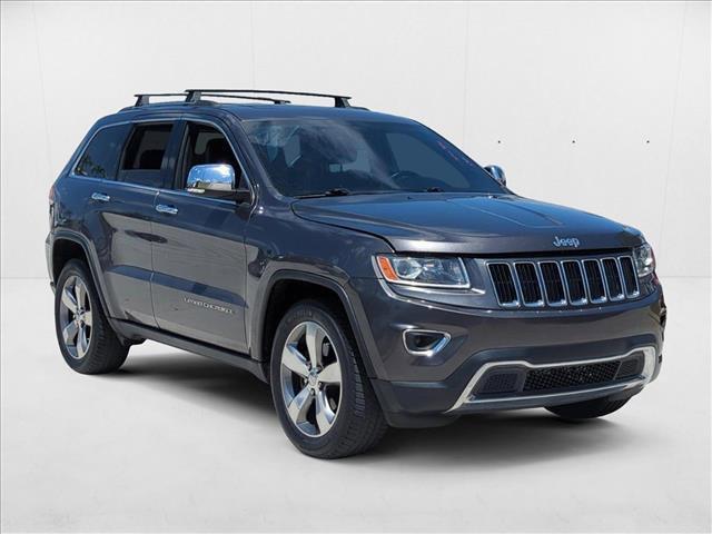 Photo of 2014 Granite Crystal Metallic Clearcoat Jeep Grand Cherokee
