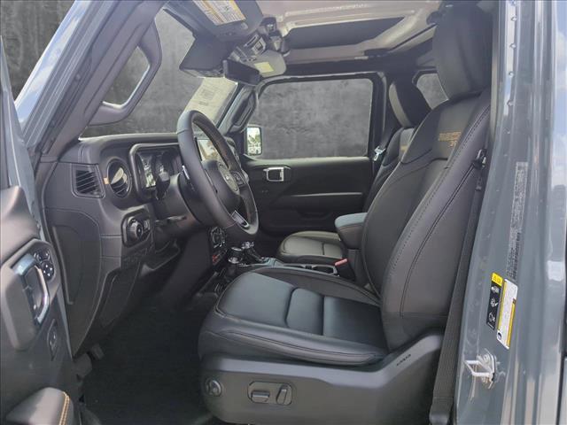Photo of 2025 Anvil Clearcoat Jeep Wrangler