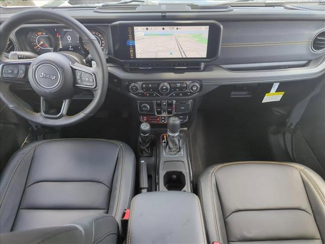 Photo of 2025 Anvil Clearcoat Jeep Wrangler