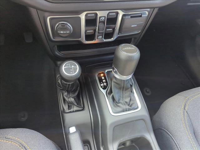 Photo of 2025 Granite Crystal Metallic Clearcoat Jeep Gladiator