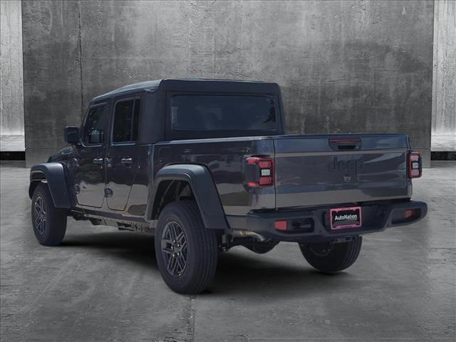 Photo of 2025 Granite Crystal Metallic Clearcoat Jeep Gladiator