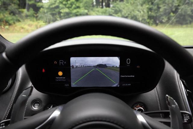 Photo of 2022 White McLaren GT