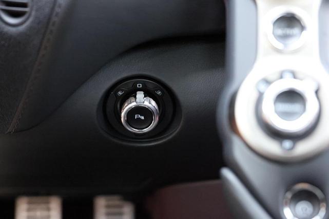Photo of 2018 Quartz McLaren 720S