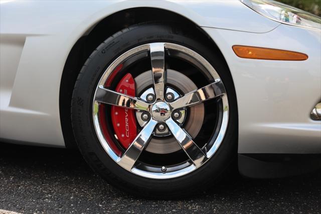 Photo of 2010 Blade Silver Metallic Chevrolet Corvette