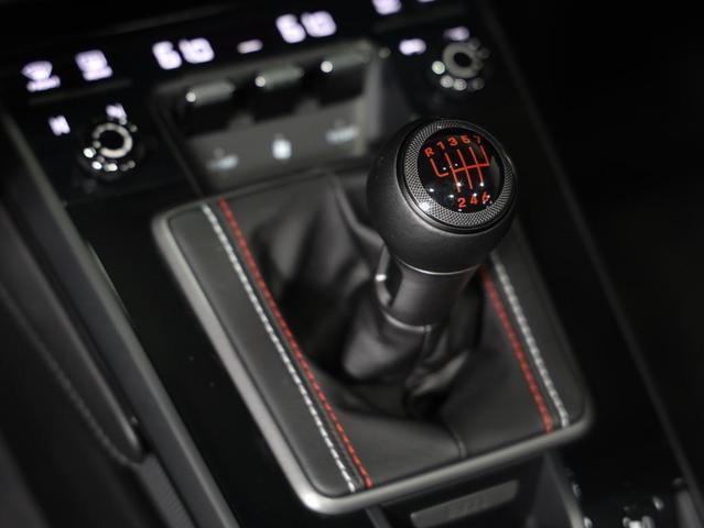 Photo of 2023 Azure Blue Porsche 911