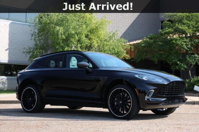 Photo of 2022 Aston Martin DBX