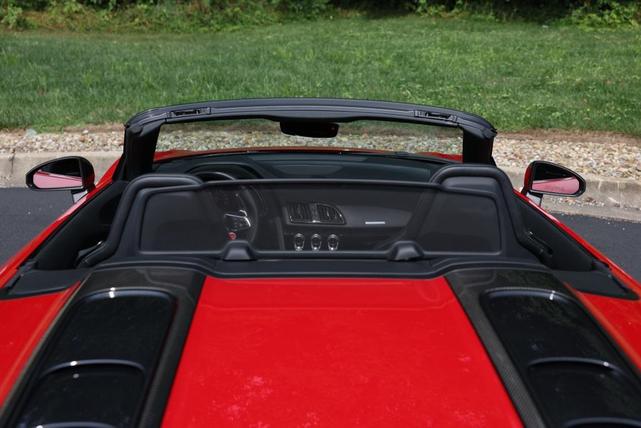 Photo of 2018 Black Metallic Audi R8