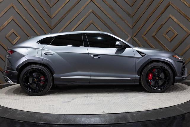 Photo of 2020 Grigio Nimbus Metallic Lamborghini Urus