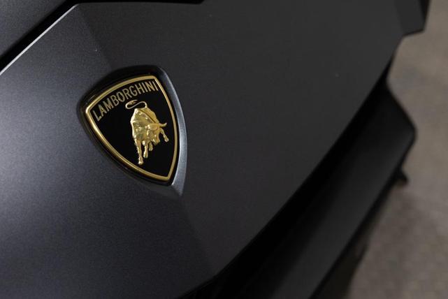 Photo of 2020 Grigio Nimbus Metallic Lamborghini Urus