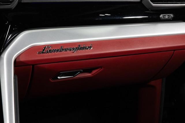 Photo of 2020 Grigio Nimbus Metallic Lamborghini Urus