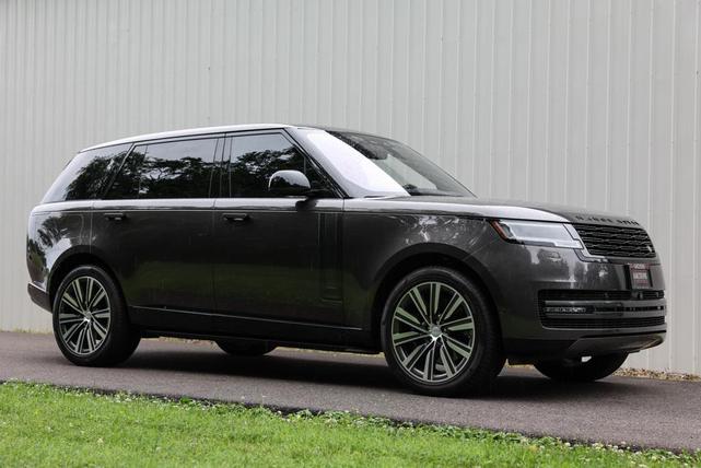 Photo of 2023 Black Land Rover Range Rover