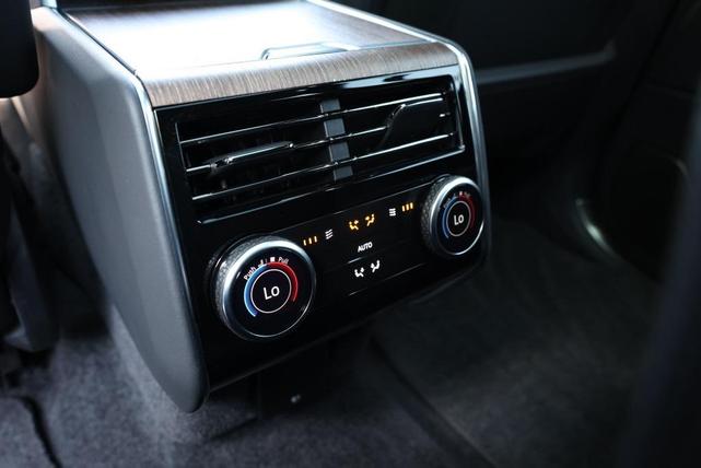 Photo of 2023 Black Land Rover Range Rover