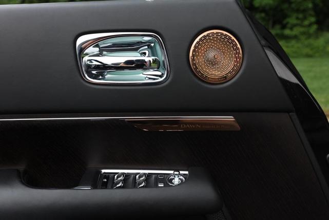 Photo of 2018 Lyrical Copper Rolls-Royce Dawn