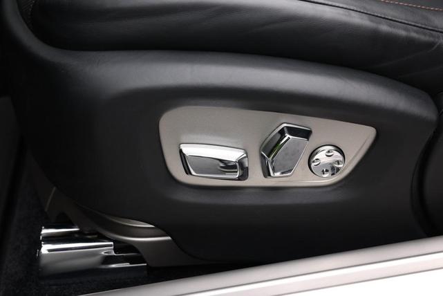 Photo of 2018 Lyrical Copper Rolls-Royce Dawn