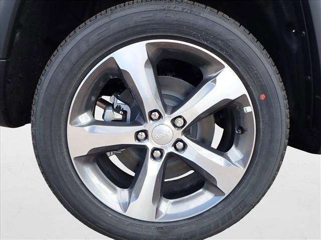Photo of 2025 Bright White Clearcoat Jeep Grand Cherokee 4xe