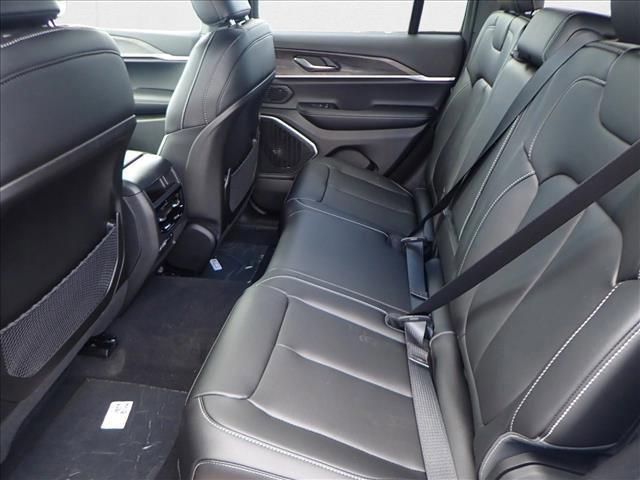 Photo of 2025 Bright White Clearcoat Jeep Grand Cherokee 4xe