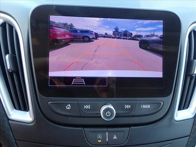 Photo of 2023 Summit White Chevrolet Malibu