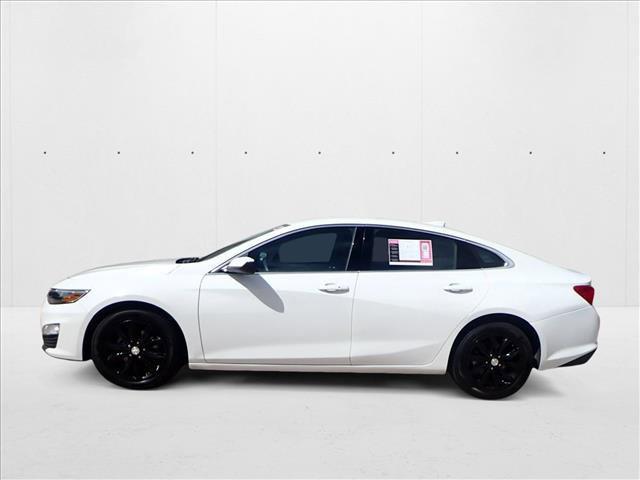 Photo of 2023 Summit White Chevrolet Malibu