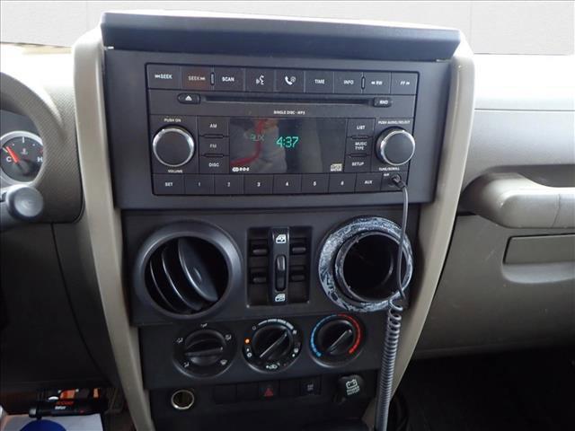 Photo of 2007 Rescue Green Metal Jeep Wrangler