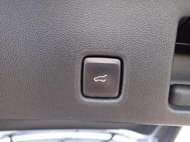 Photo of 2022 Iced Blue Silver Metallic Ford Escape