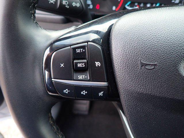 Photo of 2022 Iced Blue Silver Metallic Ford Escape