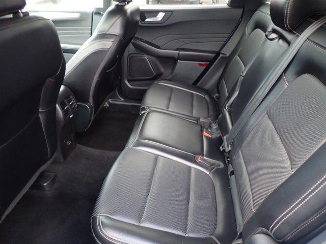 Photo of 2022 Iced Blue Silver Metallic Ford Escape