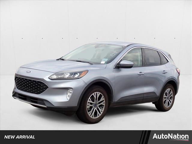 Photo of 2022 Iced Blue Silver Metallic Ford Escape
