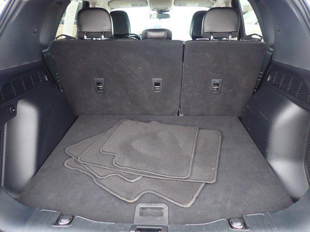 Photo of 2022 Iced Blue Silver Metallic Ford Escape